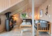 Hyggelig sommerhus med gyngestativ og en skøn udestue (billede 2)