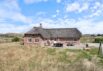 Ferienhaus mit Hängeboden, Terrasse und nahe dem Strand (Bild  1)