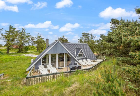 Ferienhaus mit Terrasse auf abgeschirmten Grundstück