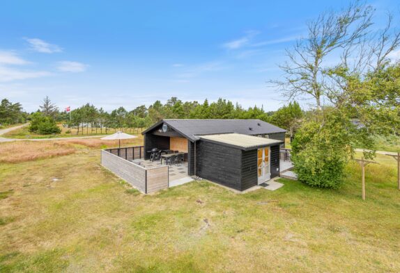 2024 renoviertes Ferienhaus auf großem Grundstück in Klegod