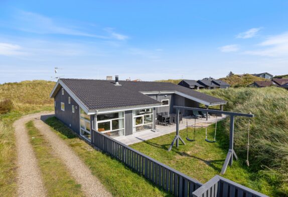 Schönes Ferienhaus mit großer Terrasse & 1 Hund