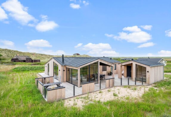 Modernes Ferienhaus mit Sauna in Houvig