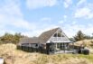 Klassisches strandnahes Ferienhaus mit Badetonne (Bild  1)