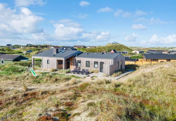Schönes Ferienhaus mit Whirlpool, Sauna und Billard