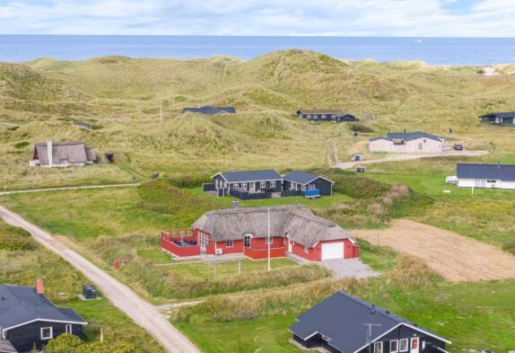 Schönes Reetgedecktes Ferienhaus nur 350 m bis zur Nordsee