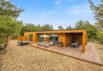 Modernes Ferienhaus mit Aktivitätsraum, 500 m zum Strand (Bild  1)