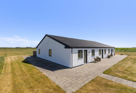 Ferielejlighed i moderne stil med dejlig udsigt på Lodberg hede