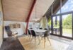 Älteres Ferienhaus mit Steinfußboden im Nurdach-Stil (Bild  8)