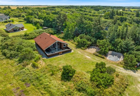 Sommerhus på Lodbjerg Hede med sauna og brændeovn