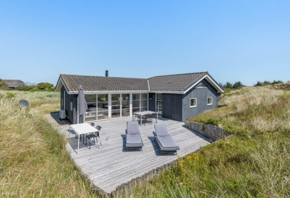 Strandnahes Ferienhaus in Søndervig für 5 Personen + 1 Hund