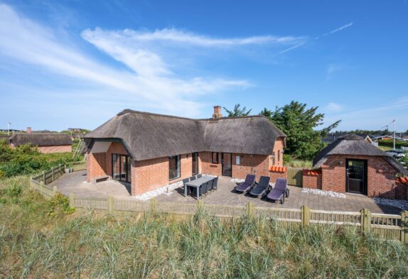 Strandnahes Ferienhaus mit Sauna,Whirlpool und Außendusche