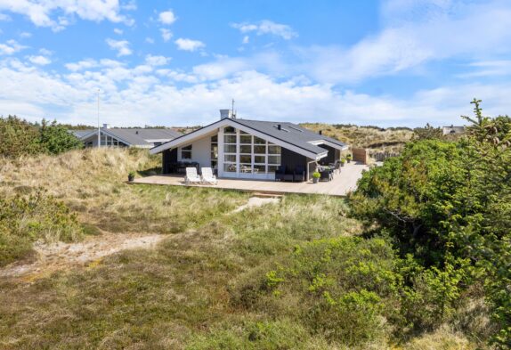 Ferienhaus in den Dünen mit Sauna und Whirlpool