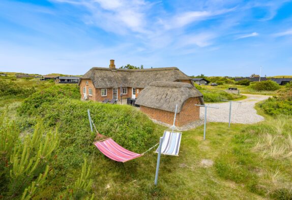 Großes Reetdach Ferienhaus mit Whirlpool und Sauna