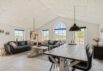 Nydeligt sommerhus med brændeovn, stråtag og lukket terrasse (billede 8)