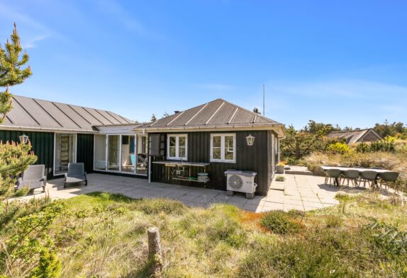 Hyggeligt sommerhus – Perfekt til afslapning og samvær