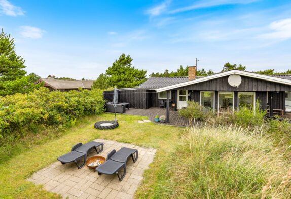 Freundliches Ferienhaus für 6 Personen, Sauna & Whirlpool